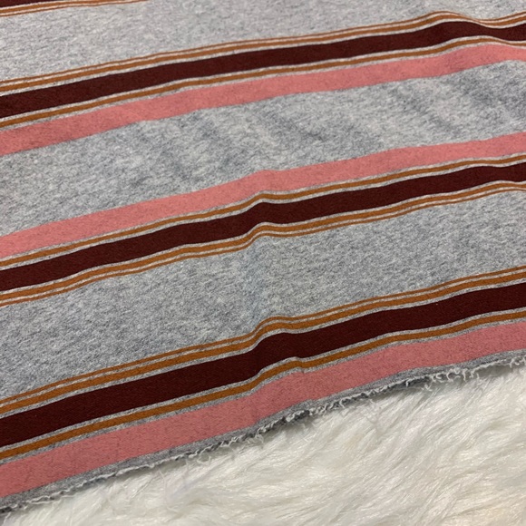 COPY - Wild Fable Striped Crop Top - Picture 5 of 9